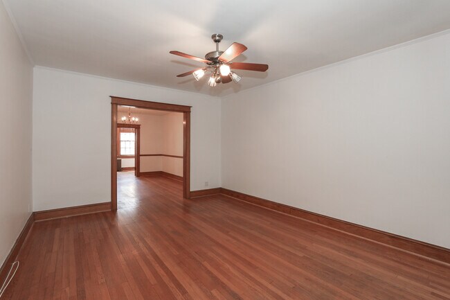 Foto del edificio - 2324 39th St NW