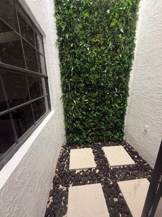 Foto del edificio - 5161 NW 11th Ln