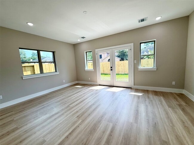 Building Photo - 2519 LIGURIA LN Ct