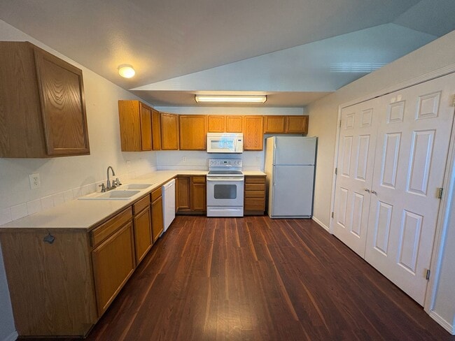 Foto del edificio - RD T 20-686