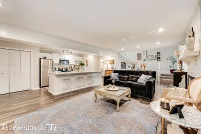 Foto del edificio - 1 br, 2 bath House - 5702 Pershing Ave