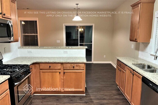 Foto del edificio - 309 Bentley Creek Ct