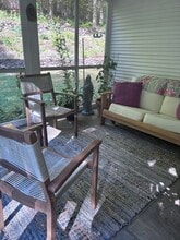 Building Photo - 19 Duncaster Ln