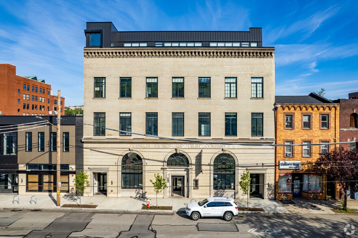 The Franklin on Penn 2817 Penn Ave Pittsburgh, PA Apartments for