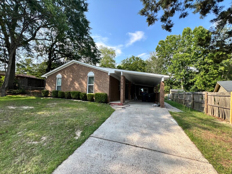 Foto principal - 2705 Eden Ct