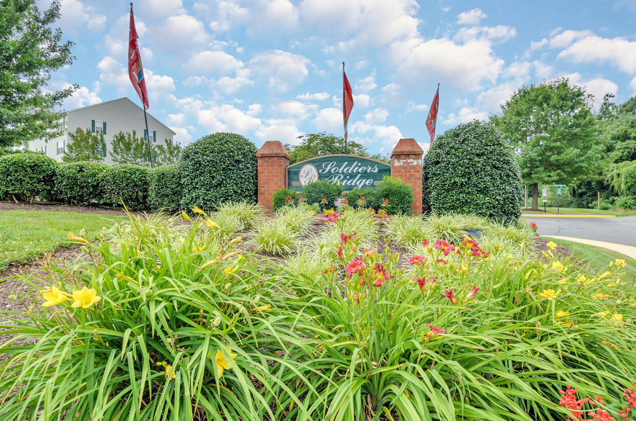 Primary Photo - Soldiers Ridge Apartments