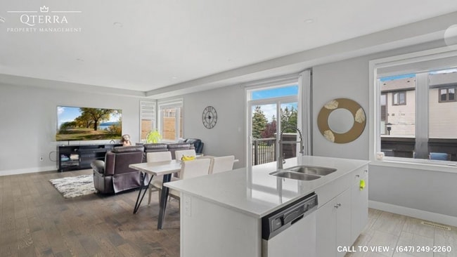 Building Photo - 2070 Meadowgate Blvd