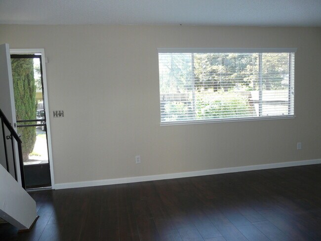 Building Photo - 18202 Hale Ave