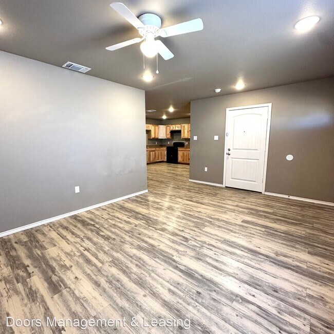 Foto del edificio - 3 br, 2 bath House - 1304 East 15th Street