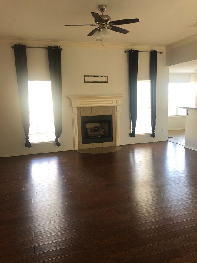 Foto del edificio - Spacious 3 Bedroom Home In East Springdale!