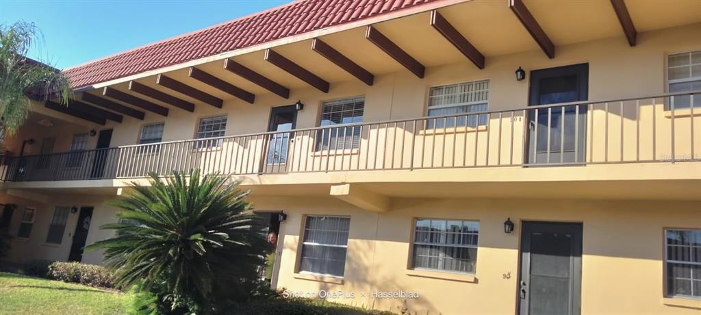 Foto principal - 1845 S Highland Ave