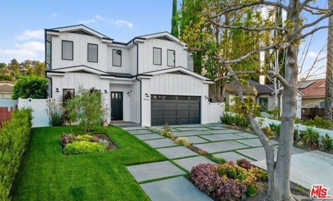 Foto del edificio - 18026 Valley Vista Blvd