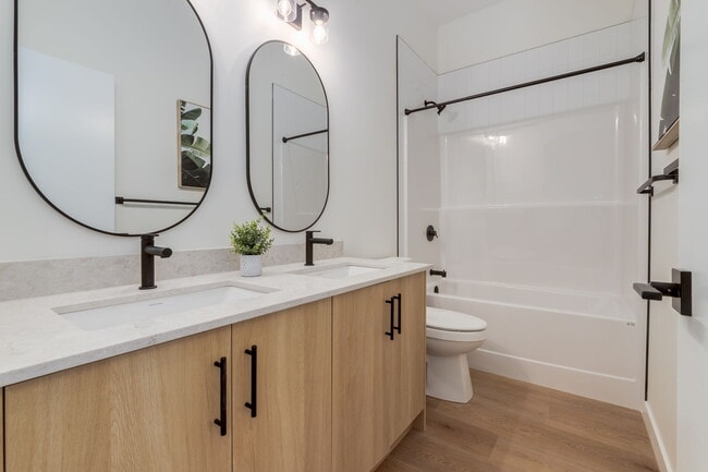 Aspen Primary Ensuite - The Ridge at Trinity Hills