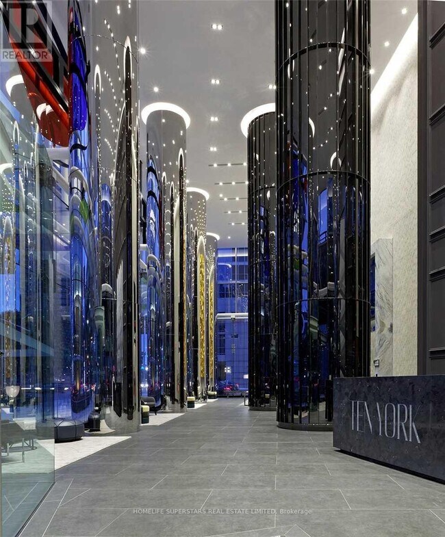 Photo du bâtiment - 10 York St