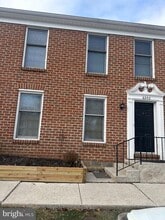 Building Photo - 6202 Stanford Ct