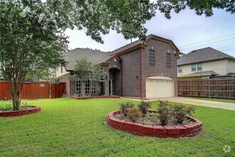 Building Photo - 617 Turtledove Ln