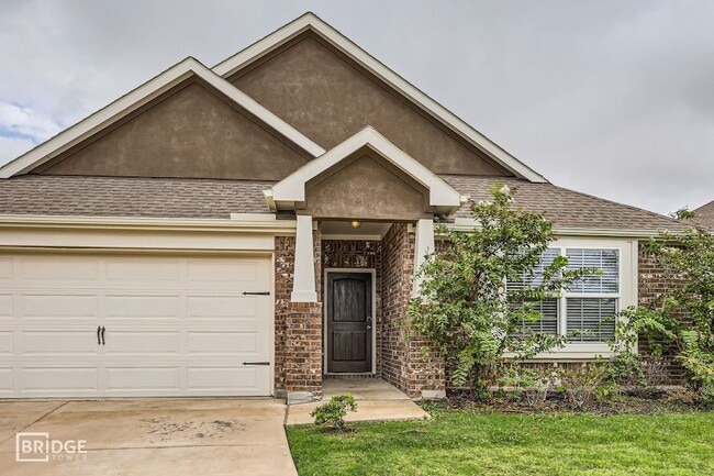 Foto del edificio - 6129 Fall Creek Ln