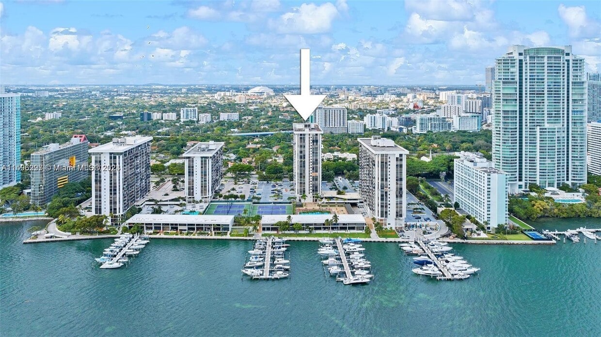 Primary Photo - 1901 Brickell Ave