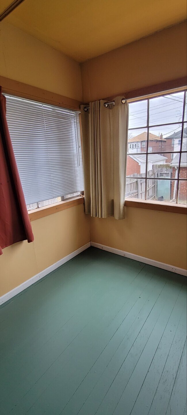 Foto del edificio - 3718 Chippewa St