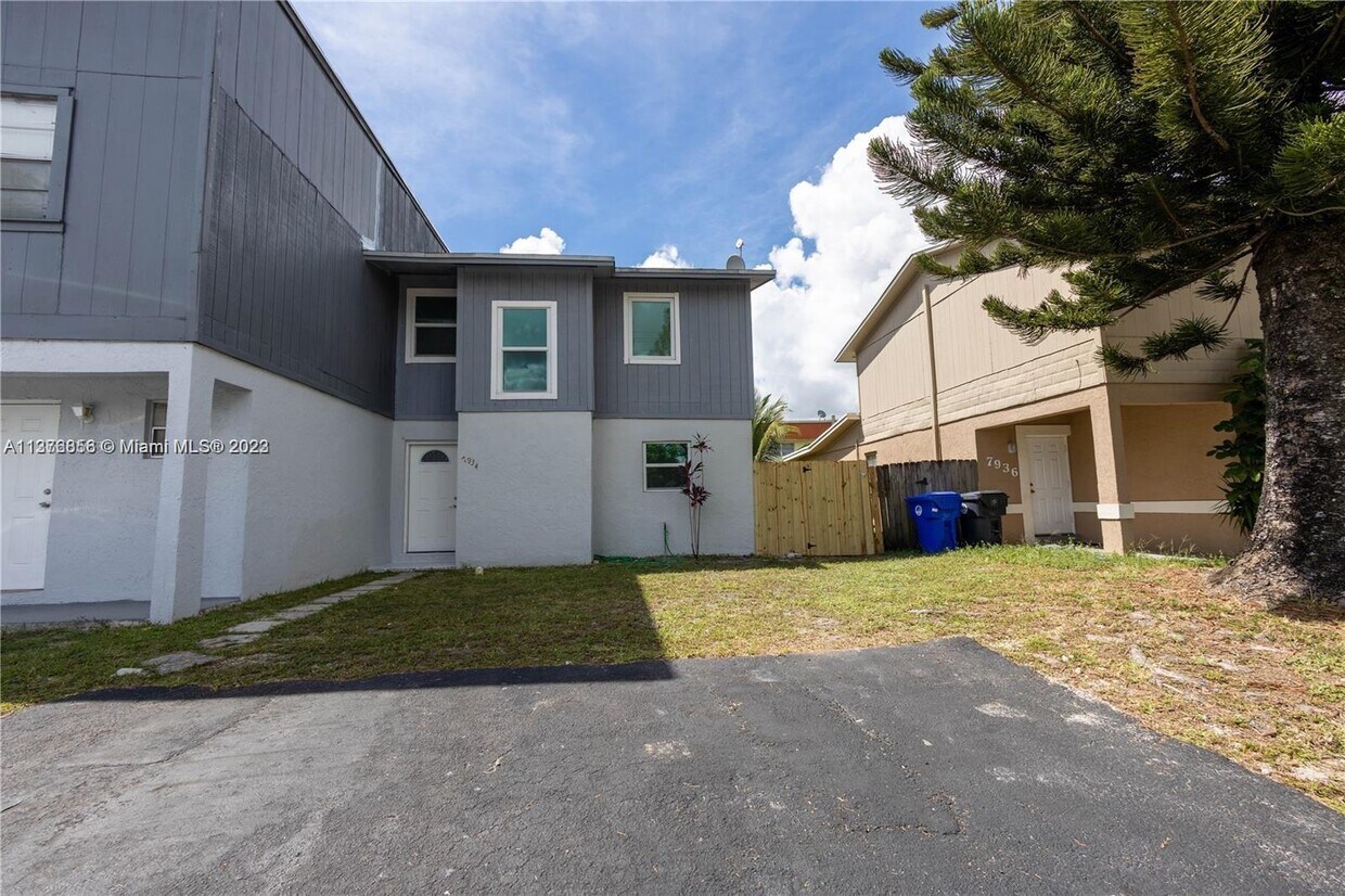 7934 SW 4th Pl, North Lauderdale, FL 33068 Townhome Rentals in North