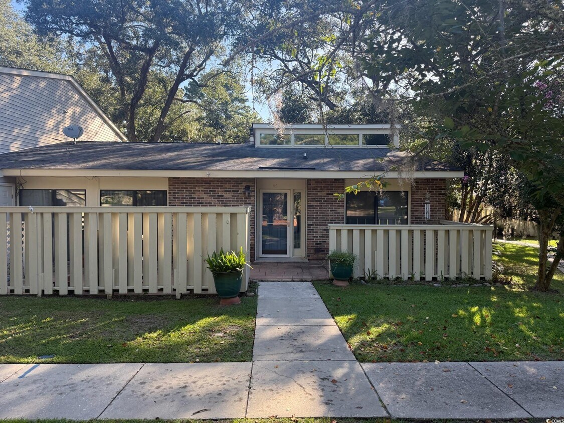 Foto principal - 80 Wedgefield Village Rd