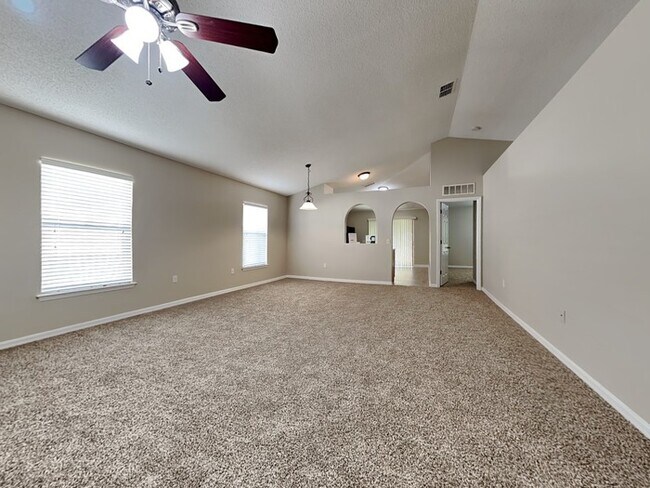 Foto del edificio - Westside Area - Move in Special