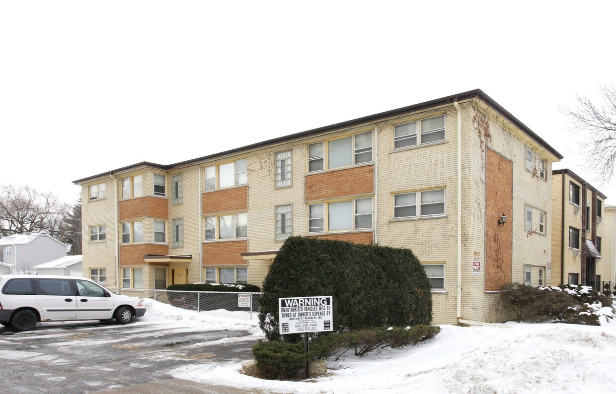 Building Photo - 1475-1479 Ashland Ave
