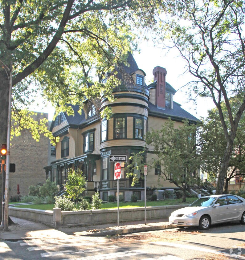 298 Harvard St, Cambridge, MA 02139 Apartments in Cambridge, MA