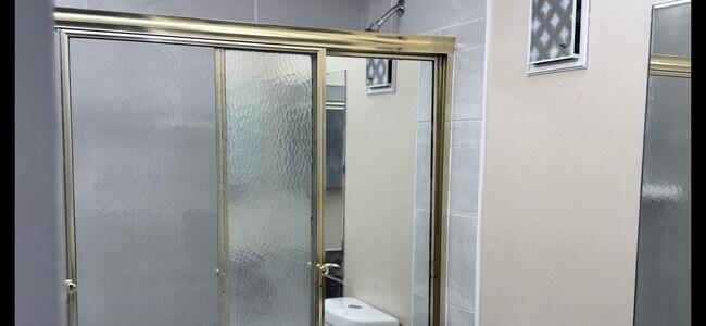 Building Photo - 3301 NW 47th Terrace