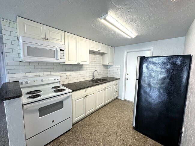 Photo - 321 9th St Dr W Apartment