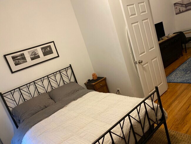 Front bedroom - 453 Keap St