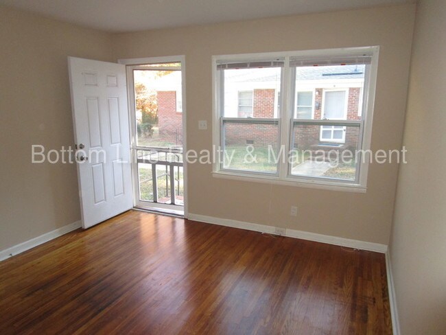 Foto del edificio - 5228 Clearmont Ave