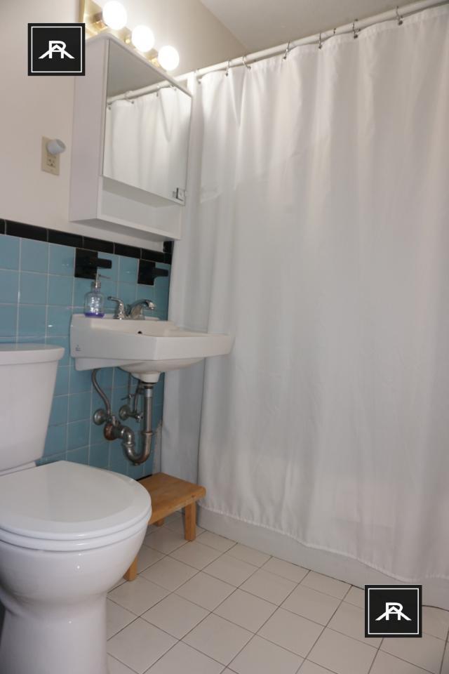 Building Photo - 1 bedroom in Brookline MA 02446