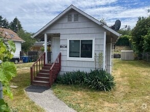 Building Photo - 8436 18th Ave SW