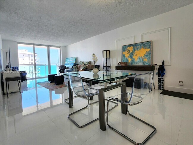 Foto del edificio - 3000 S Ocean Dr