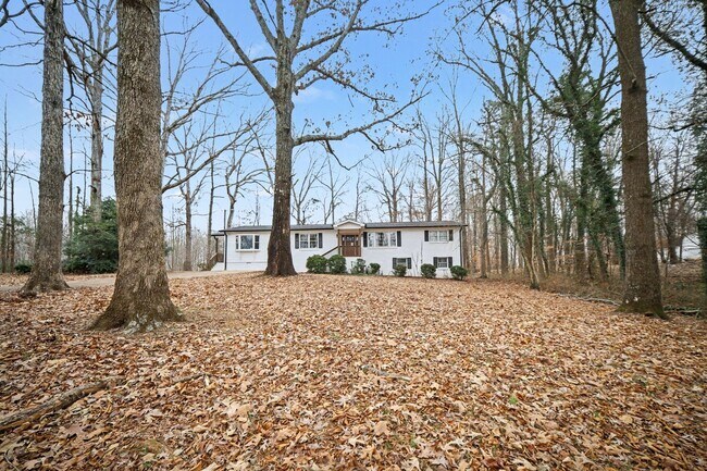 Building Photo - 3 bedroom home in Lincolnton