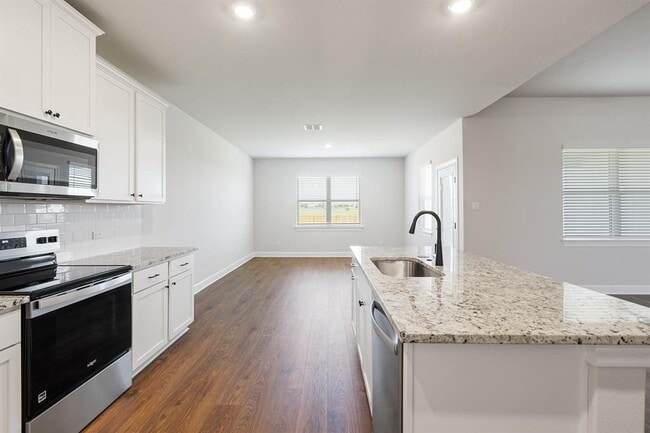 Foto del edificio - 517 W Luna Blue Ln