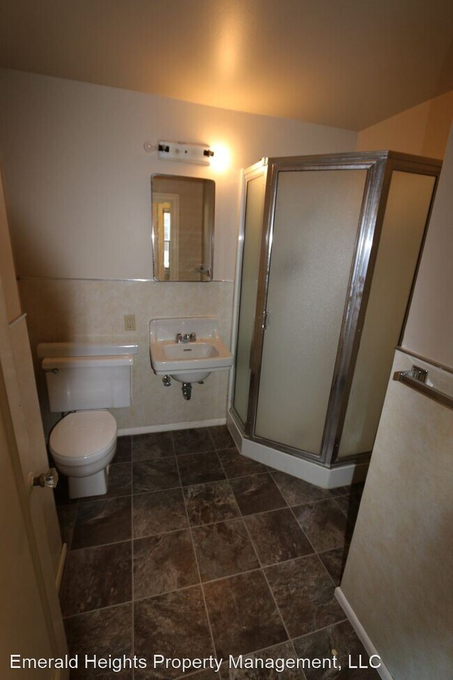 Foto del edificio - 6700 24th Ave NW