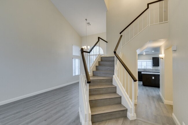 Building Photo - 1738 Toltec Cir