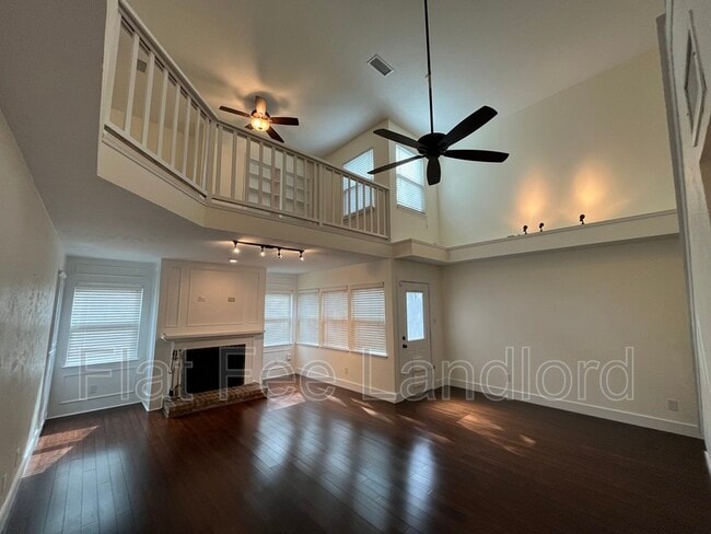 Building Photo - 13324 Pandora Cir