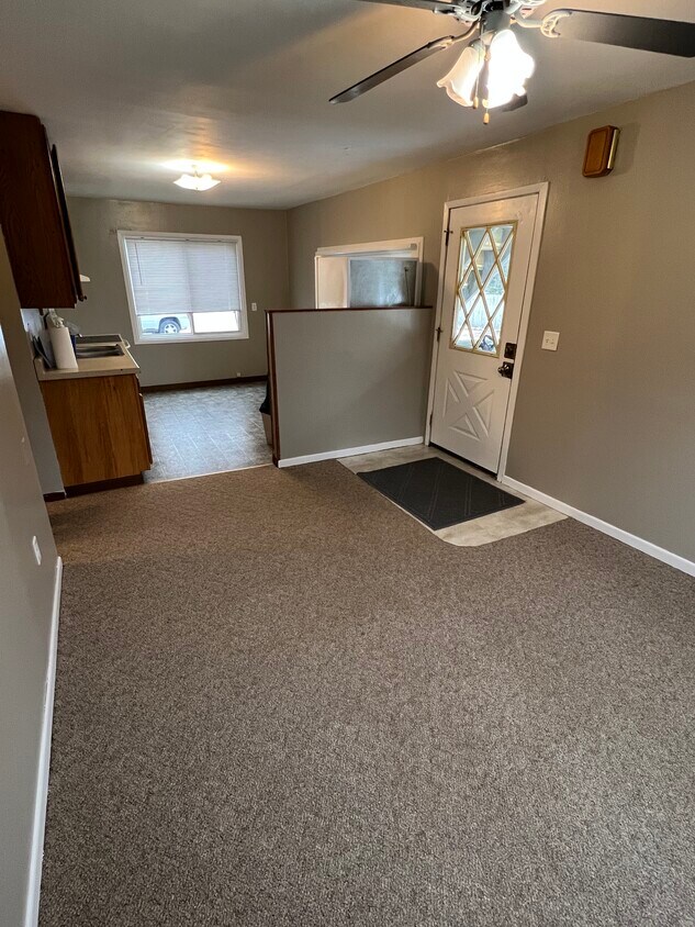 Living Room and Kitchen - E2361 Crystal Rd