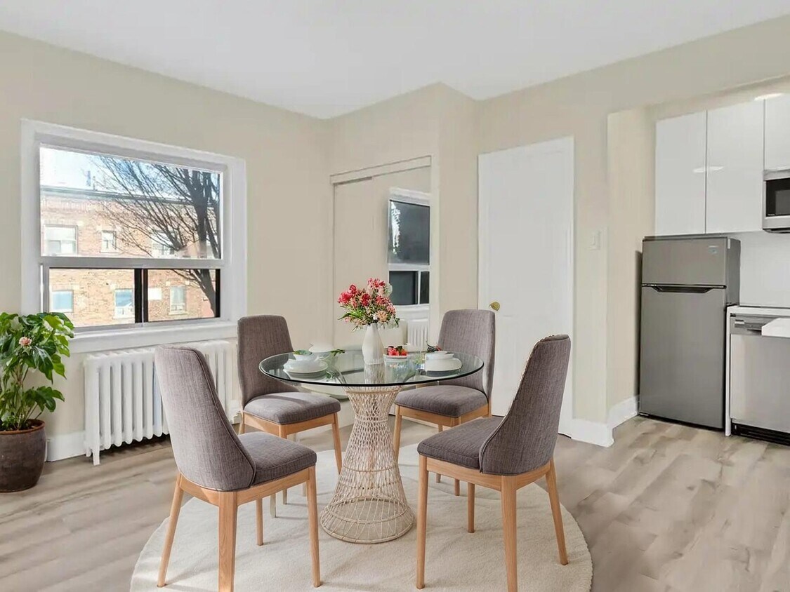 Photo principale - 166 Eastbourne Ave