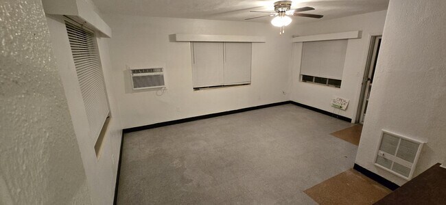 Foto del edificio - 1908 20th Ave W