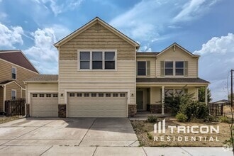 Building Photo - 10191 Altura St