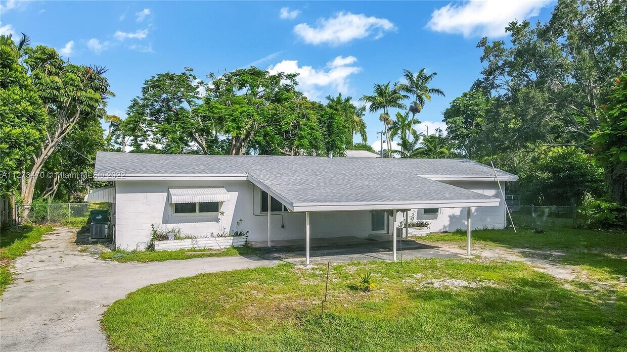 14301 SW 82nd Ct 0 Palmetto Bay Fl 33158 - 14301 SW 82nd Ct  0 Palmetto Bay Fl 33158