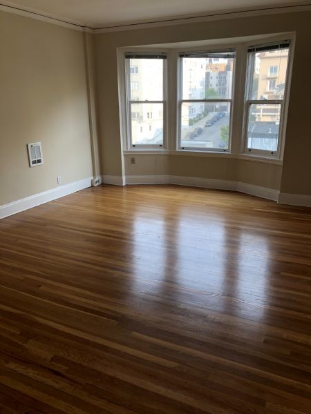 Building Photo - Top floor 1 bedroom in Pacific Heights