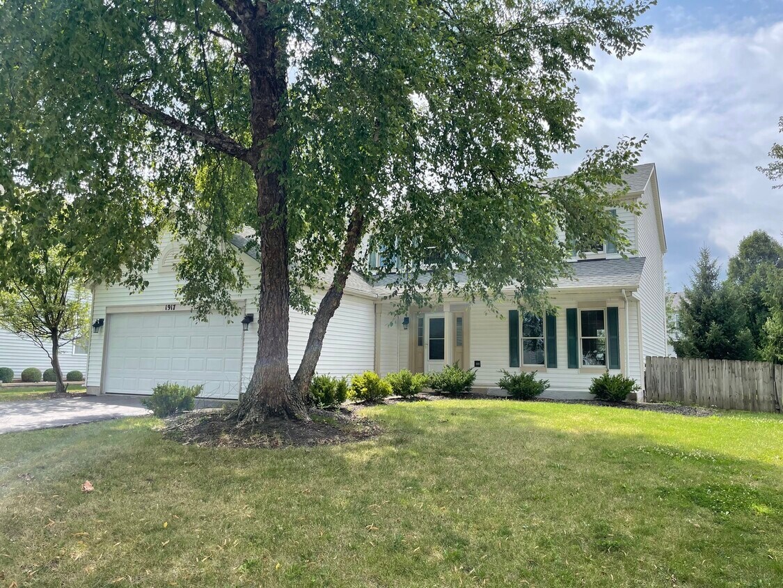 Foto principal - 1917 Chestnut Grove Dr