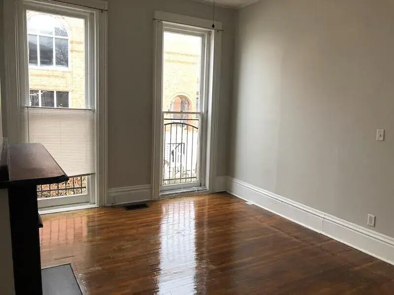 Foto del edificio - 619 Oak St