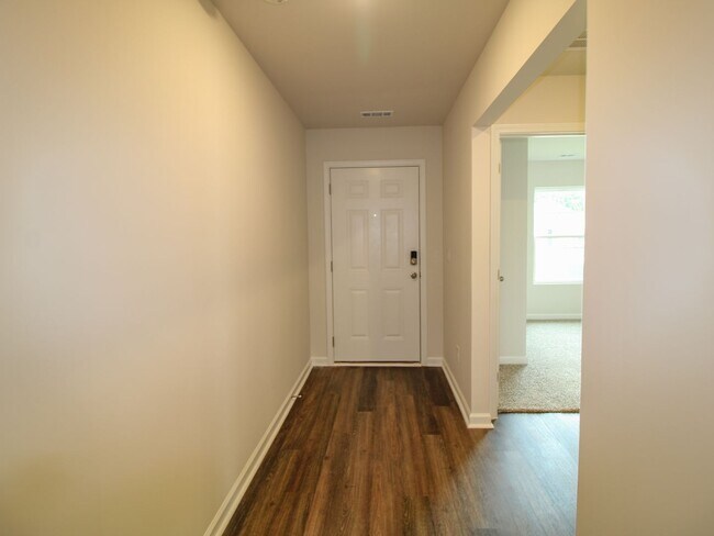 Building Photo - Brand-New Construction in Beautiful Sequoyah Cove – Owens Cross Roads!