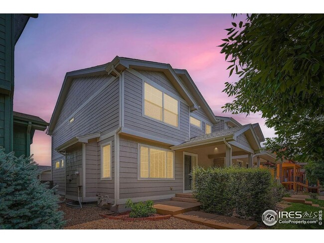 Building Photo - 300 Riverview Ct